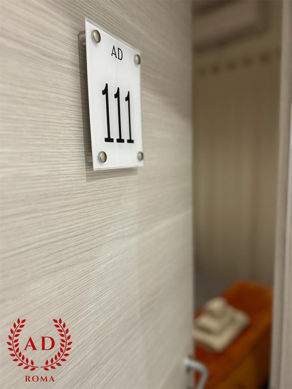 111 Coladirienzo Rooms - By Ad Roma Buitenkant foto