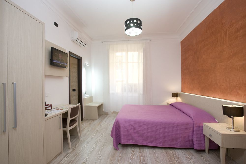 111 Coladirienzo Rooms - By Ad Roma Buitenkant foto